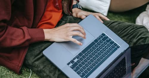 Jak spustit 30 modelů strojového učení a napsat při tom jen několik řádek kódu?