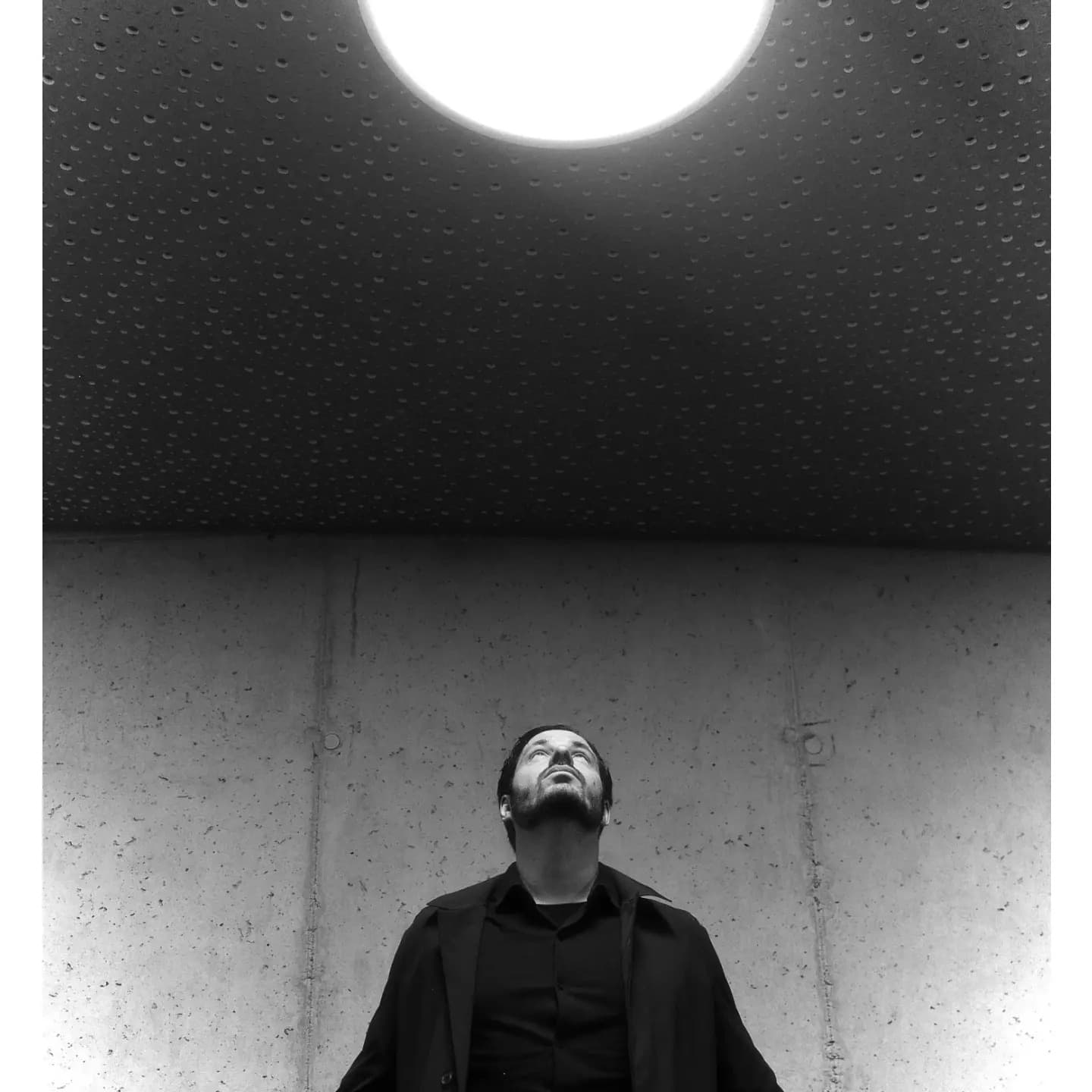 📚 Právě jsem s Ditou💃 navštívil legendárního Profesora Bělohradského 👨🏫 v j…