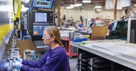 Český byznys nevěří umělé inteligenci. Proč zvolil vyčkávací taktiku?