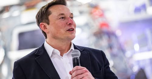 Elon Musk představil nový mikročip do mozku. Z pátku na sobotu ukázal, jak čip v…