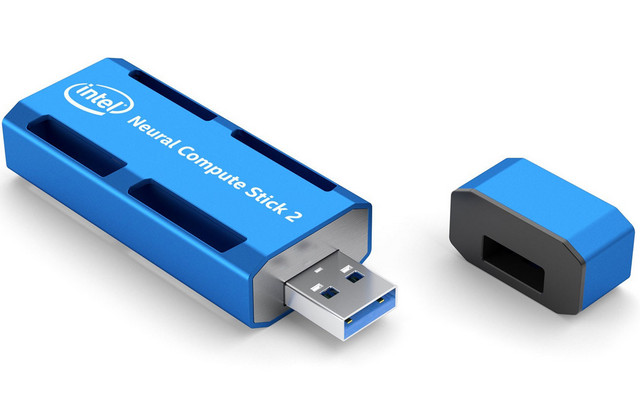 Intel tento týden odhalil Neural Compute Stick 2 s VPU(Vision Processing Unit) pro umělou inteligenci